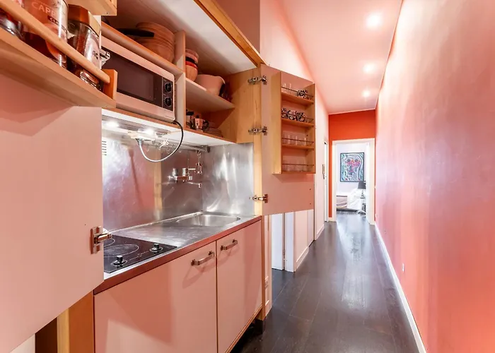 Atmosphera Trastevere, Glamour In The Center *